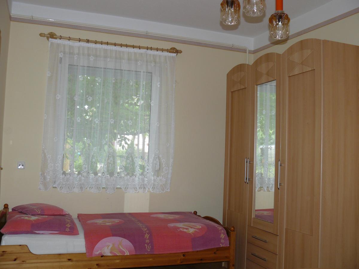 Zsuzsi Apartman Zalakaros Εξωτερικό φωτογραφία